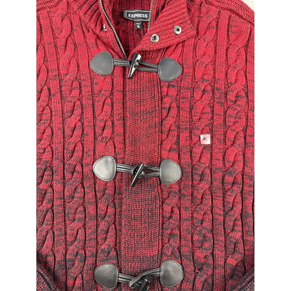 Express Sweater Mens XL Toggle Mock Neck Red Ombre Cable Knit Heavyweight NEW